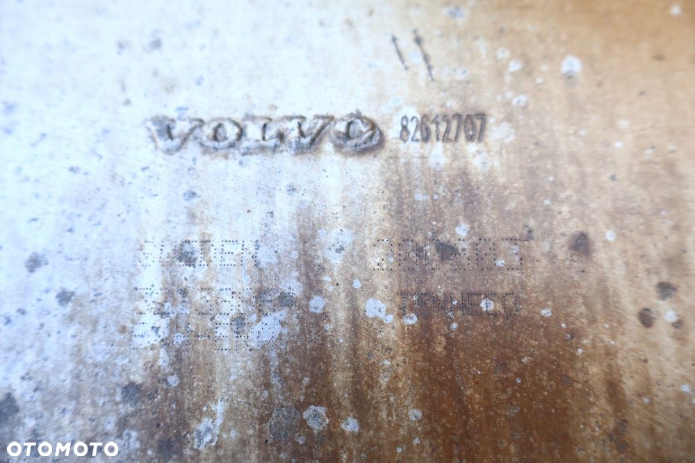 VOLVO V60 II 2.0 T6 RURA TŁUMIK WYDECH 82612707, 32138864 - 8