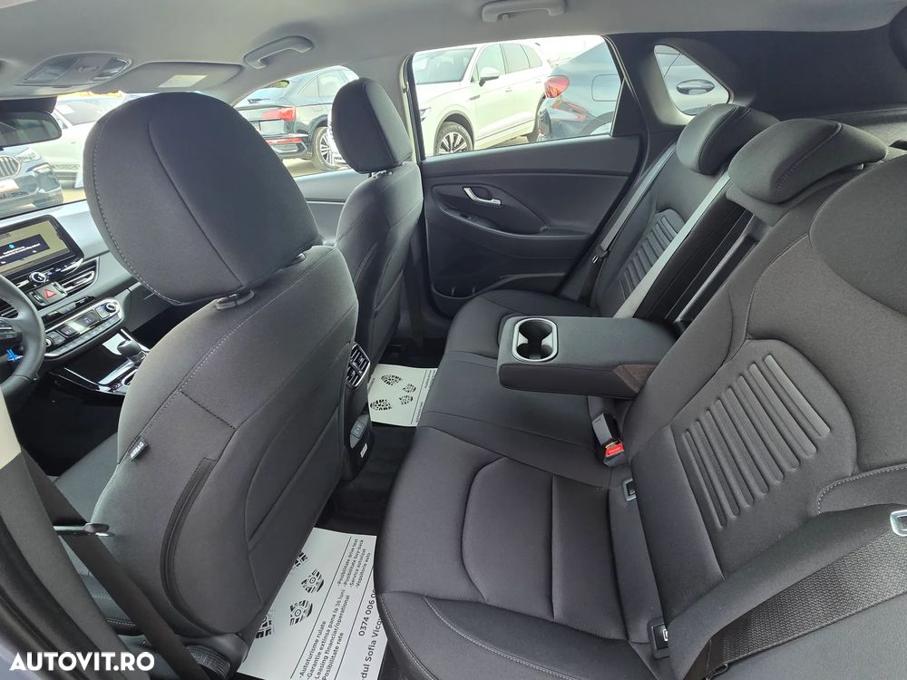 Hyundai i30 1.5 T-GDI 140CP 7DCT MHEV Highway - 17