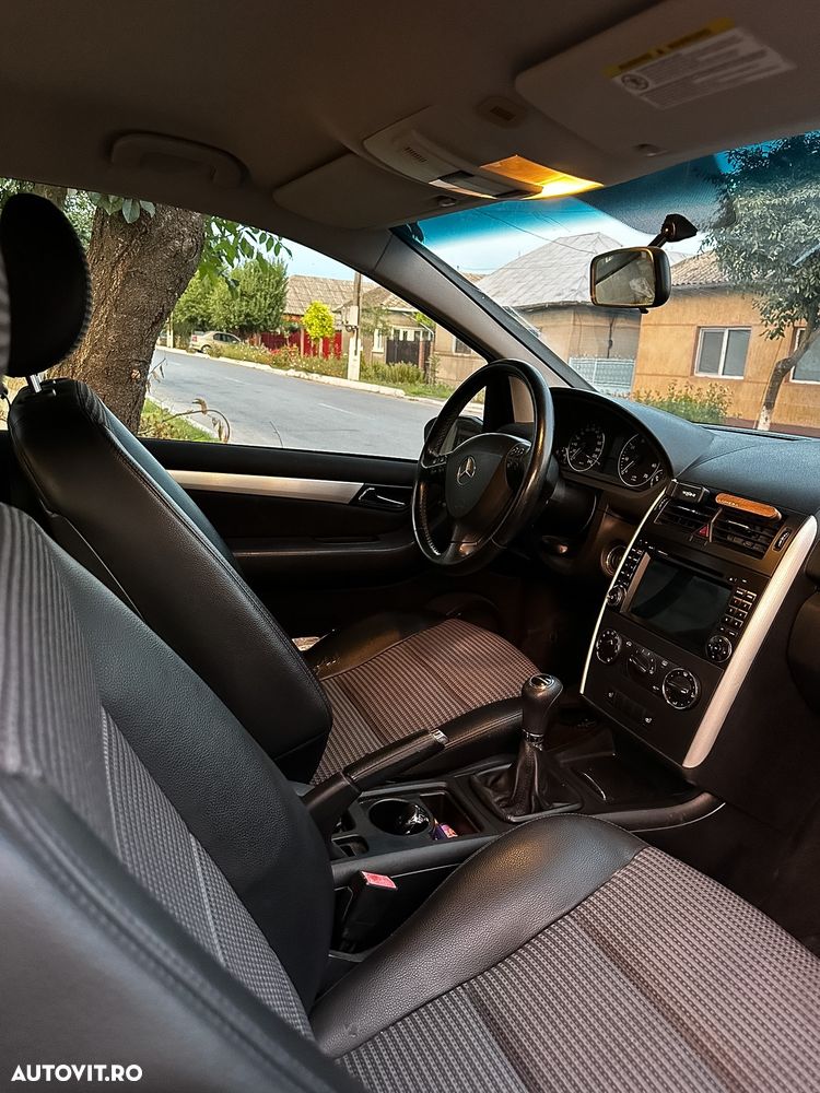 Mercedes-Benz A 170 - 14