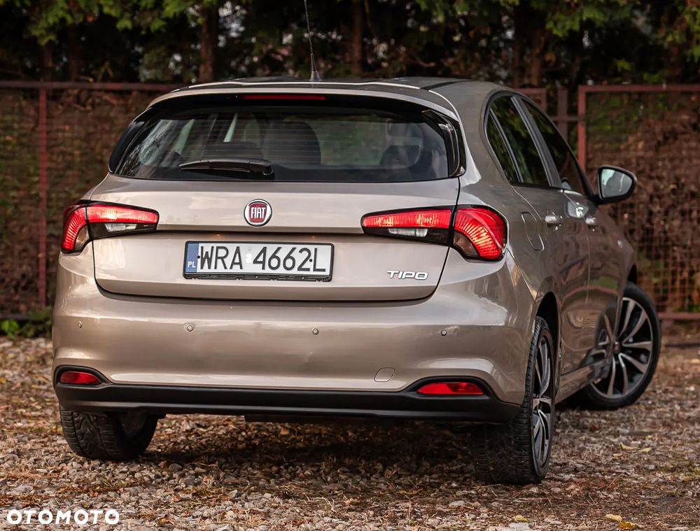 Fiat Tipo - 12