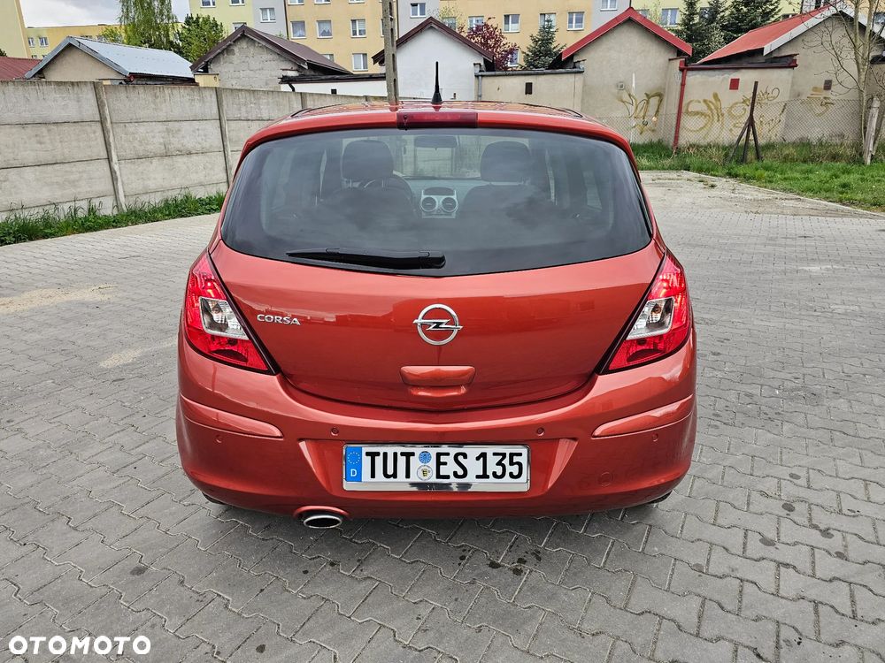 Opel Corsa 1.4 16V 150 Jahre - 5