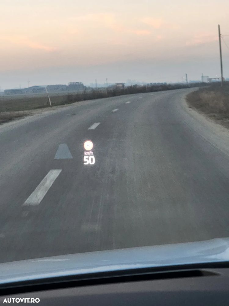 Skoda Octavia 2.0 TDI STYLE DSG - 33