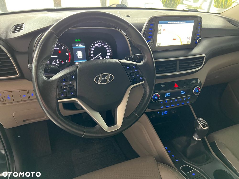 Hyundai Tucson - 12