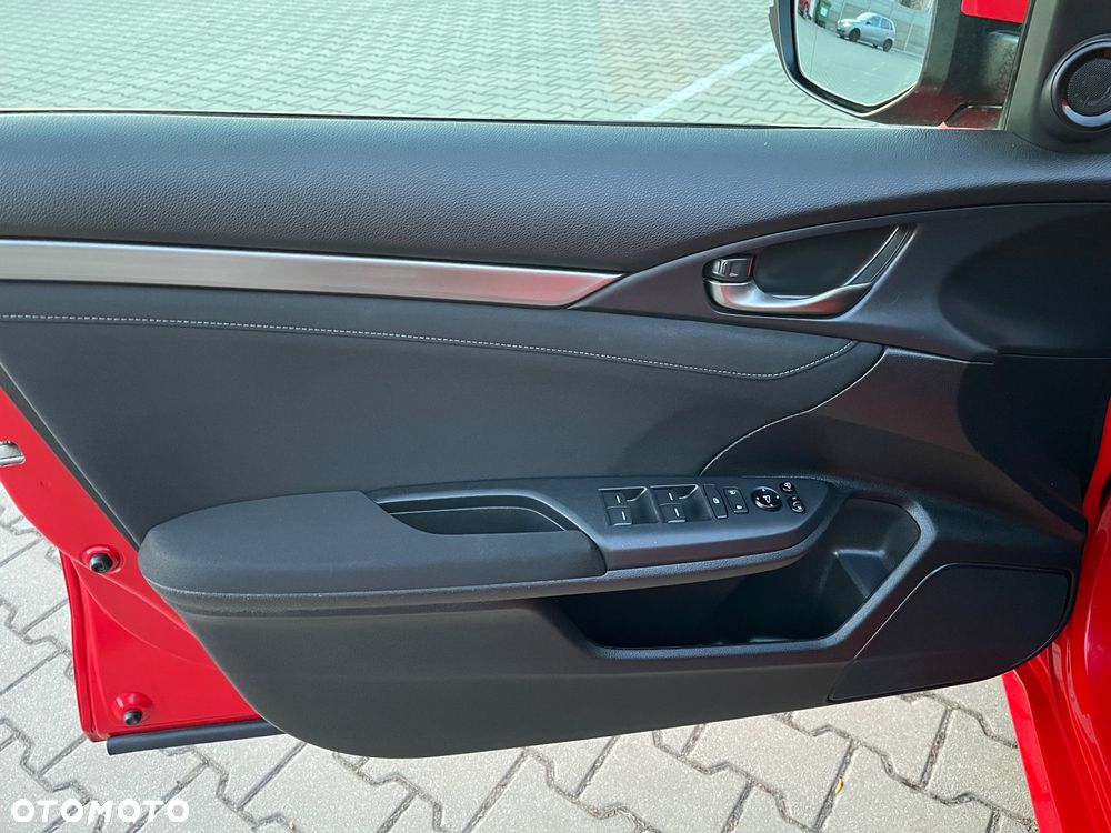 Honda Civic 1.0 i-VTEC Turbo CVT Executive Premium - 18