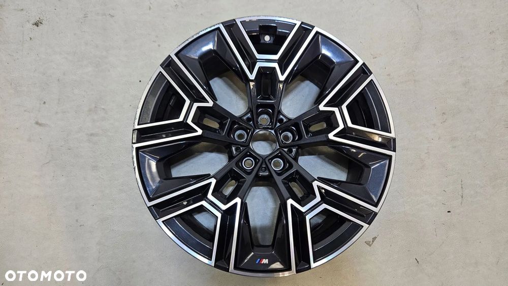 felga bmw i5 g60 8,5x20 5x112 et 28 5a324e8 - 10