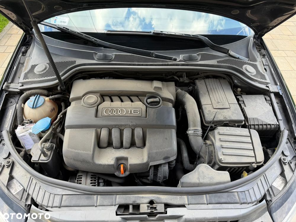 Audi A3 Sportback 1.6 Ambiente - 10