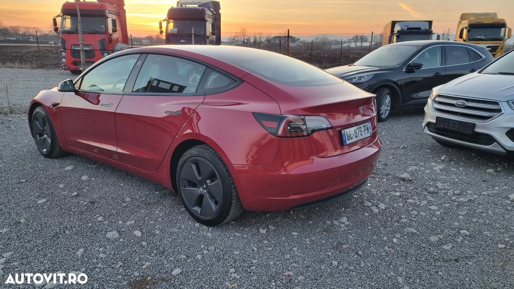 Tesla Model 3 Langstreckenbatterie Allradantrieb Dual Motor - 22