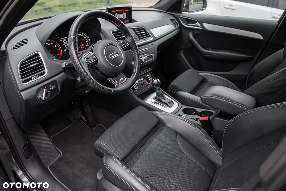 Audi Q3 2.0 TFSI Quattro Design S tronic - 16