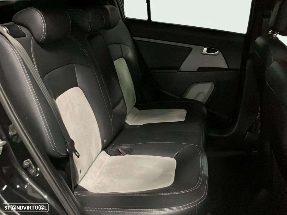 Kia Sportage 1.7 CRDI ISG Prime - 15