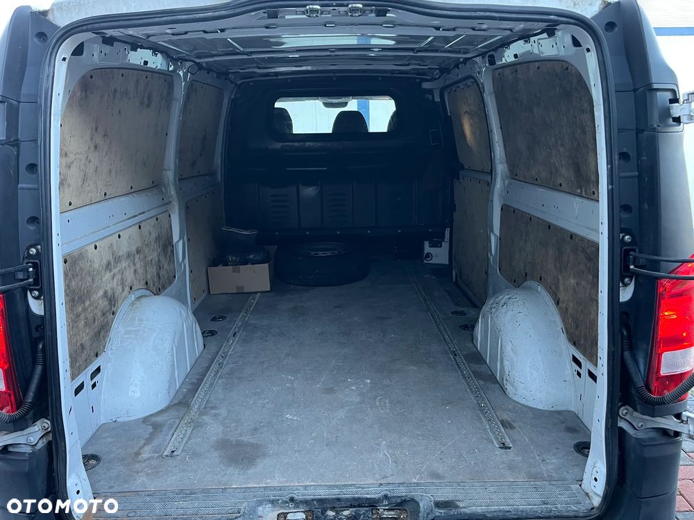 Mercedes-Benz VITO - 12