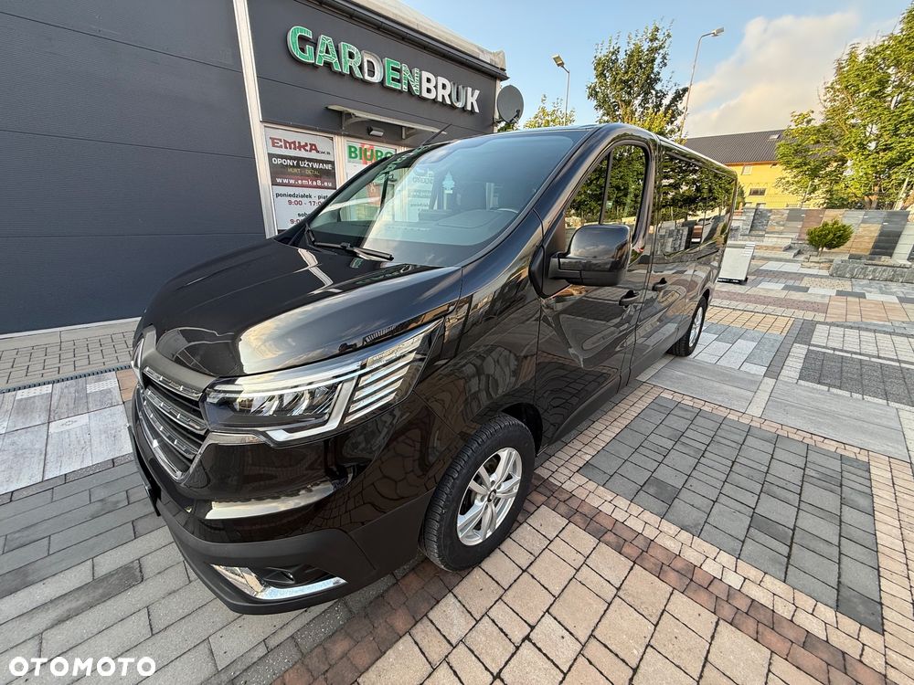 Renault Trafic 2.0 dCi - 10