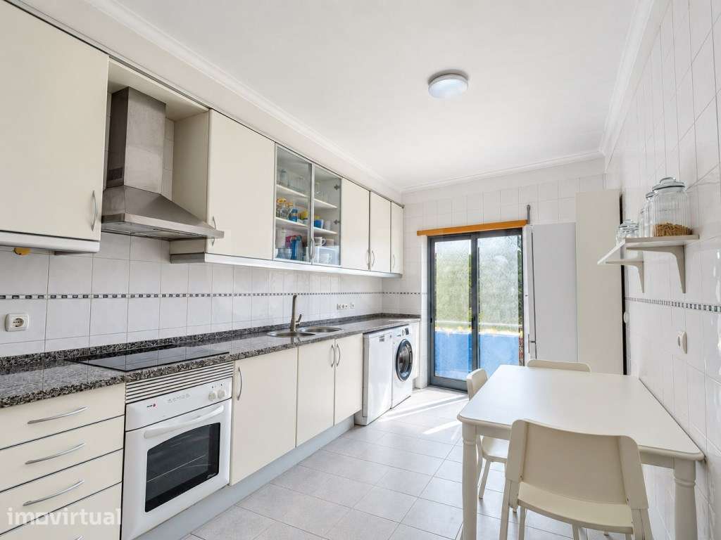 Apartamento T3 junto ao Colégio Rainha D. Leonor, Caldas da Rainha - Grande imagem: 5/18