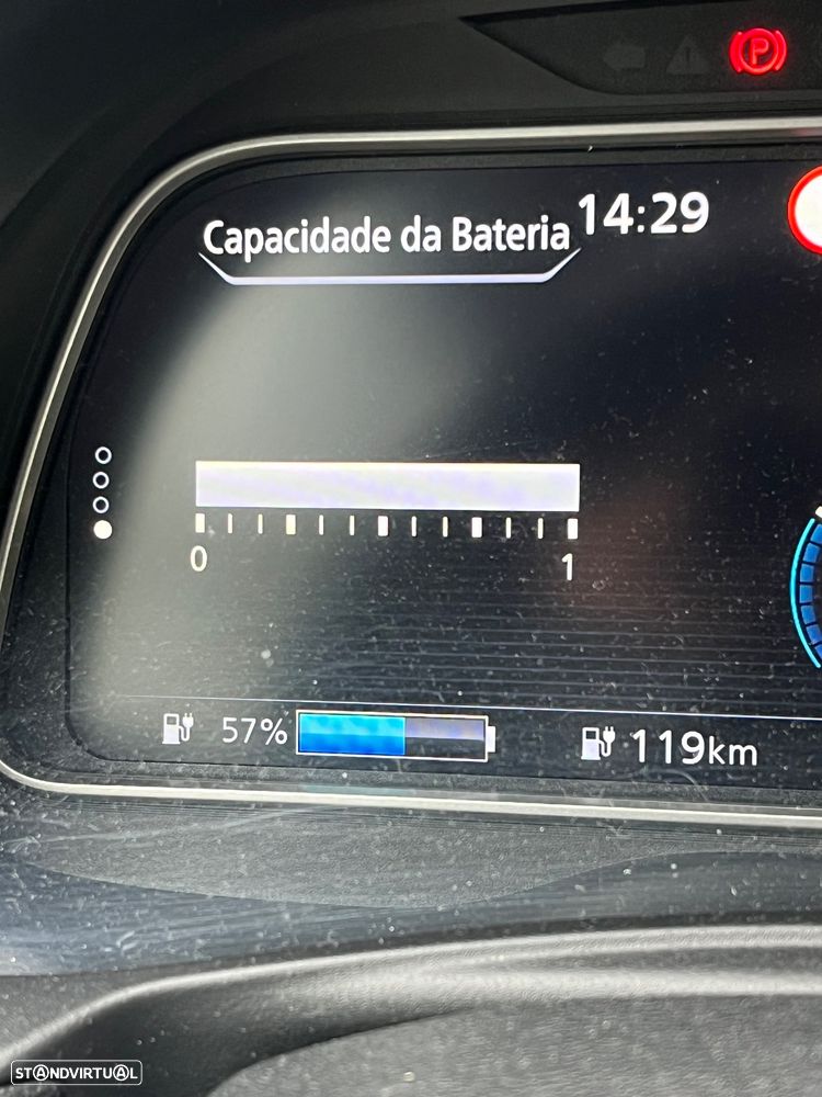 Nissan Leaf Tekna - 2