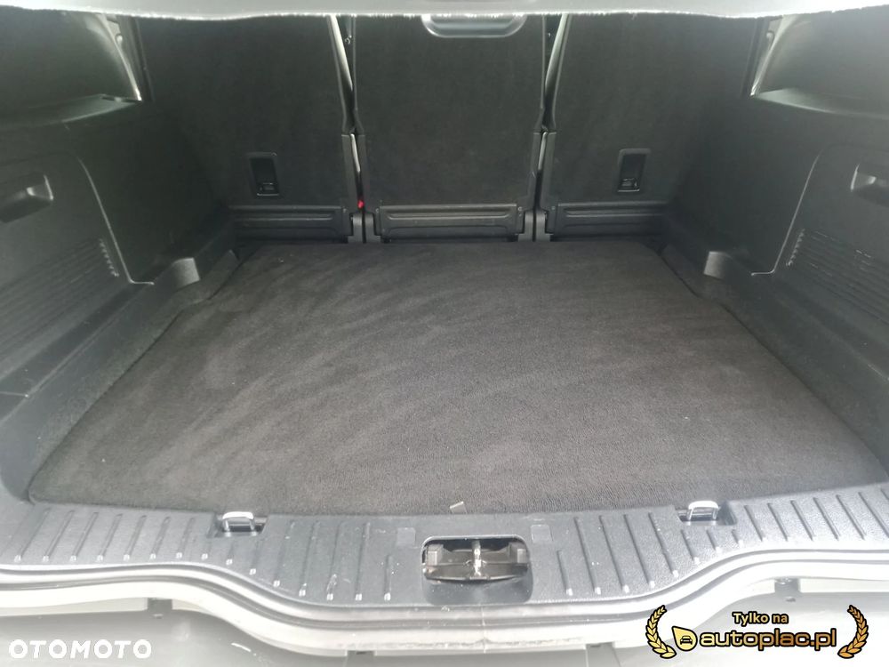 Ford S-Max 2.0 TDCi DPF Titanium X - 24