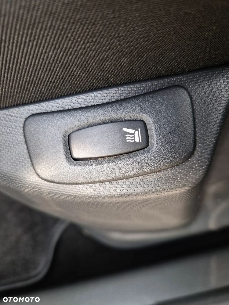 Renault Captur ENERGY TCe 120 EDC Elysee - 33