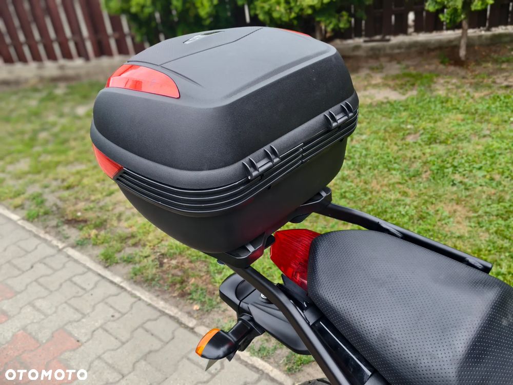 Yamaha XJ - 6