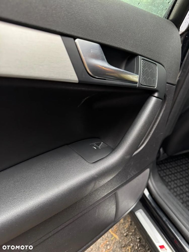 Audi A3 Sportback 1.6 TDI S line Sportpaket - 19