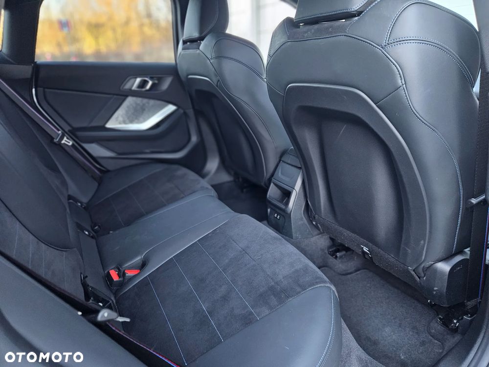 BMW Seria 2 218d M Sport sport - 31