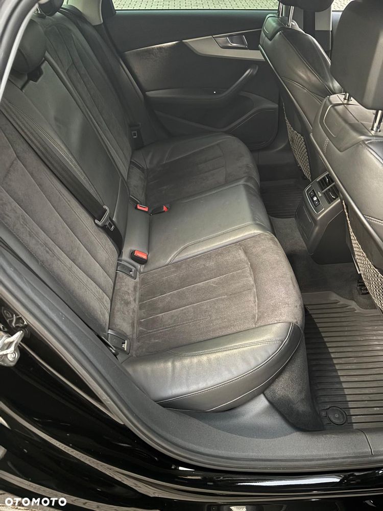 Audi A4 Limousine - 21