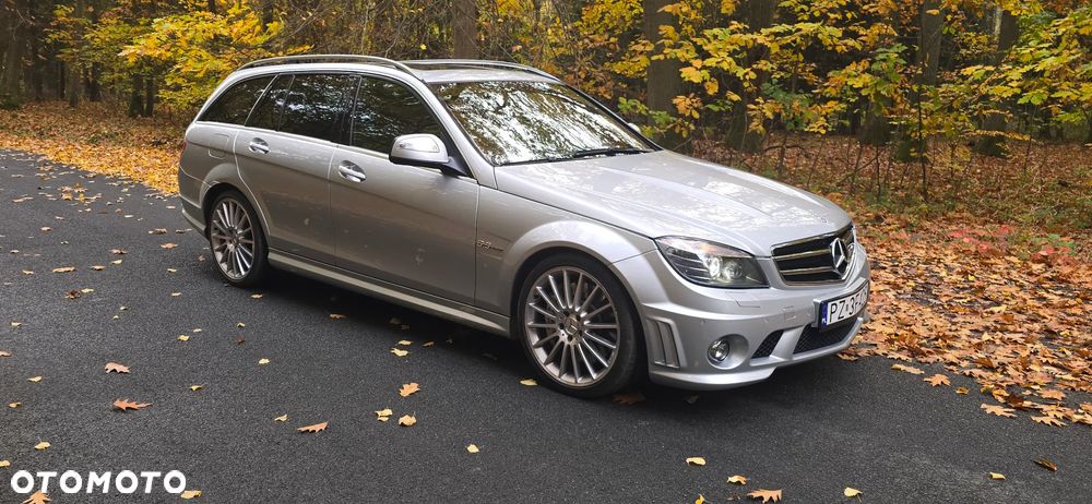 Mercedes-Benz Klasa C 63 AMG - 5