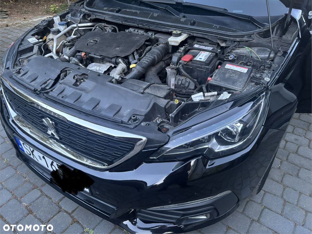 Peugeot 308 1.5 BlueHDi Allure Pack S&S - 28