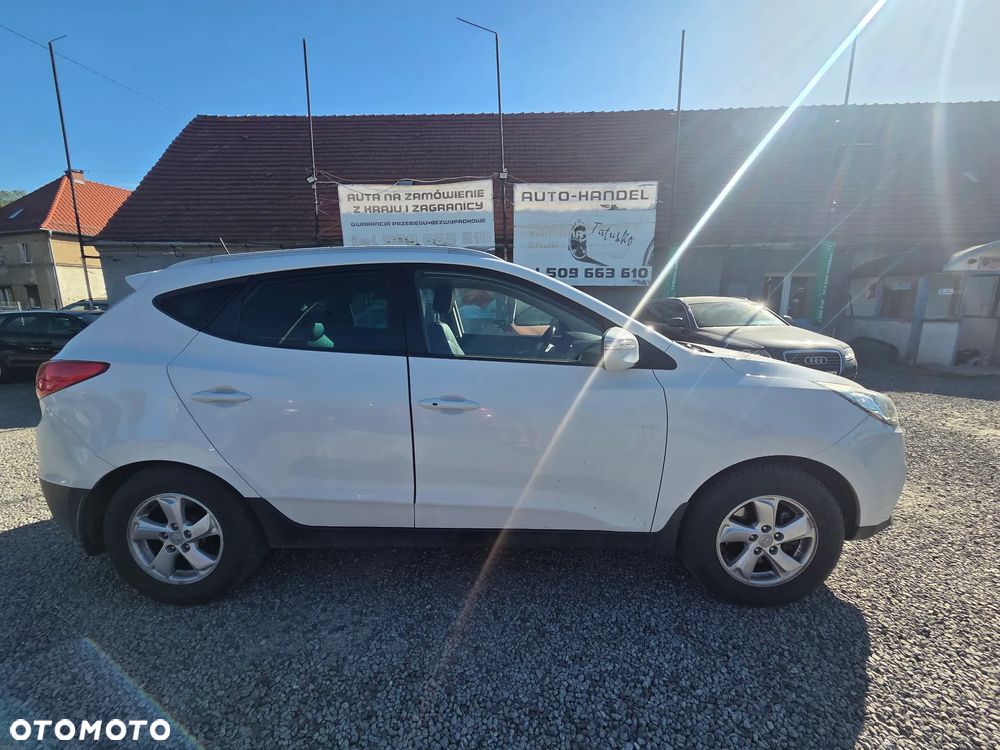 Hyundai ix35 2.0 CRDi Premium 4WD - 2