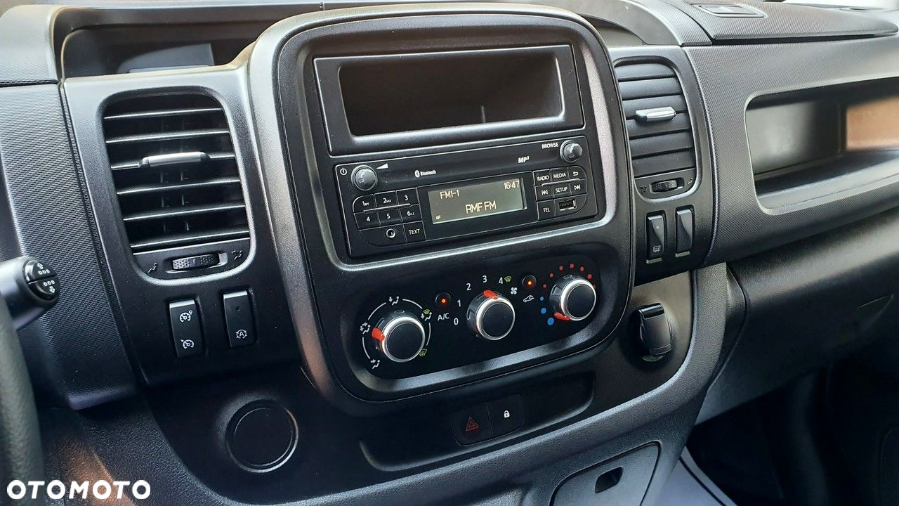 Renault Trafic - 31