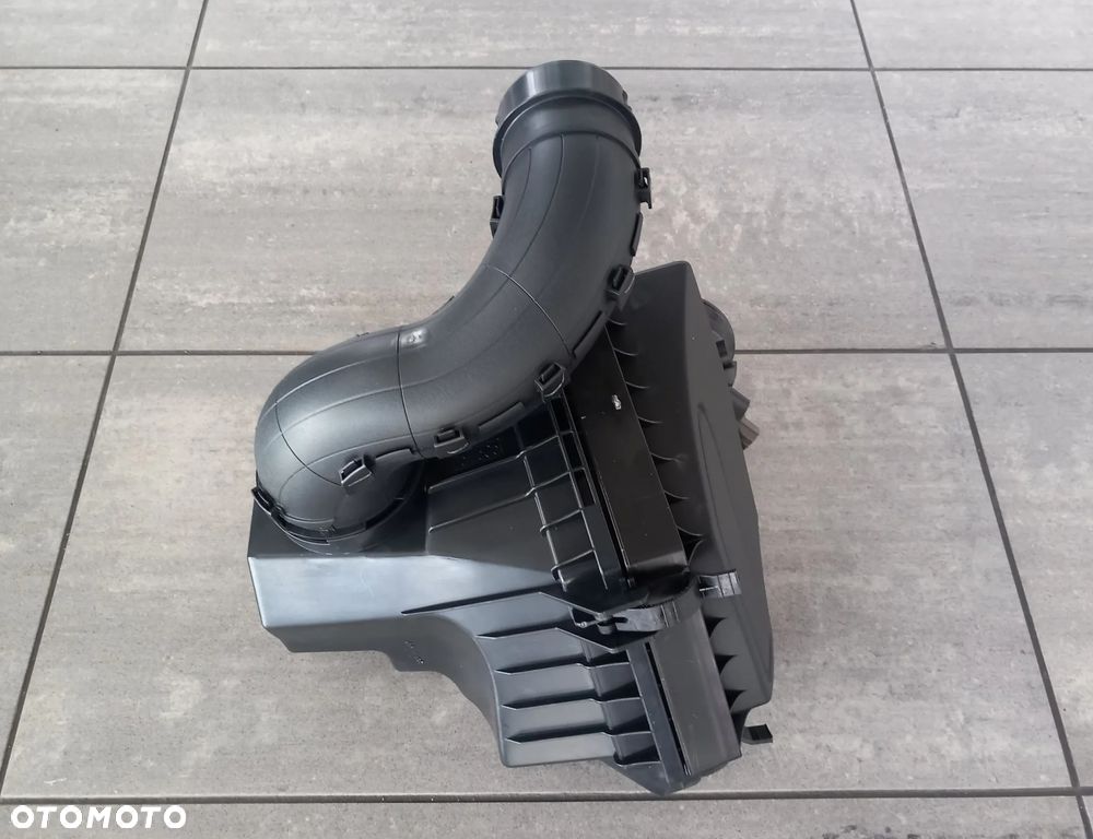 Filtr powietrza 1,0L EcoBoost Neo Ford Fiesta 2017-, Puma 2019- 2532739 - 2