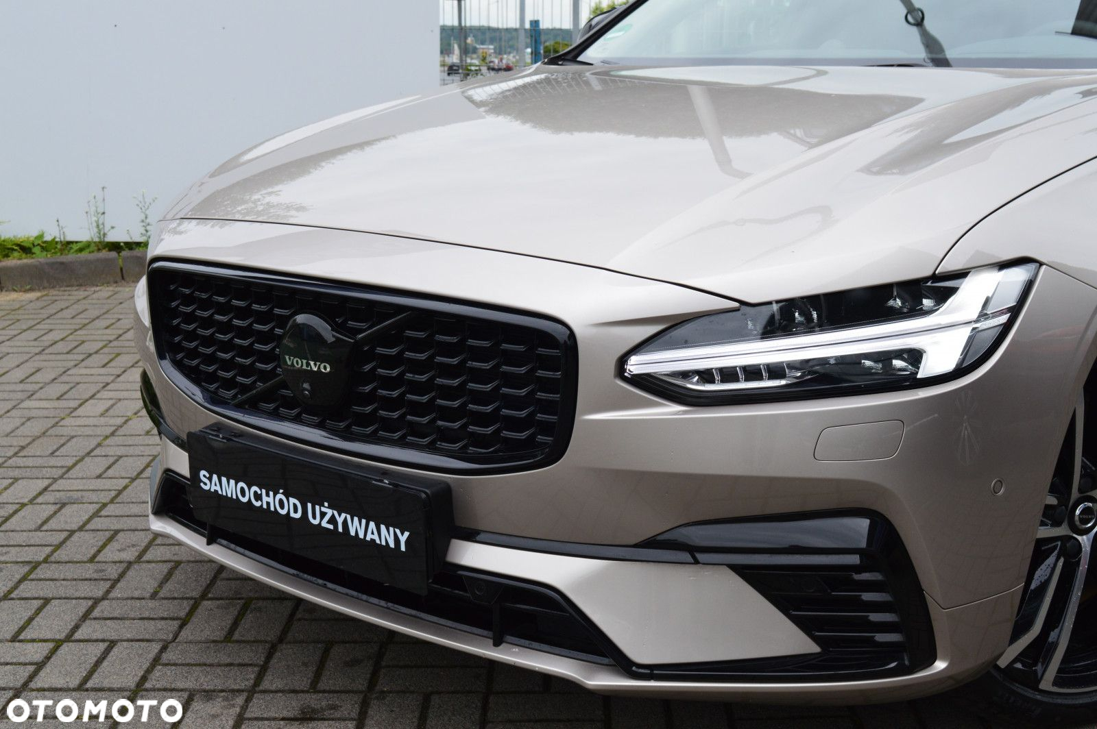 Volvo S90 - 3