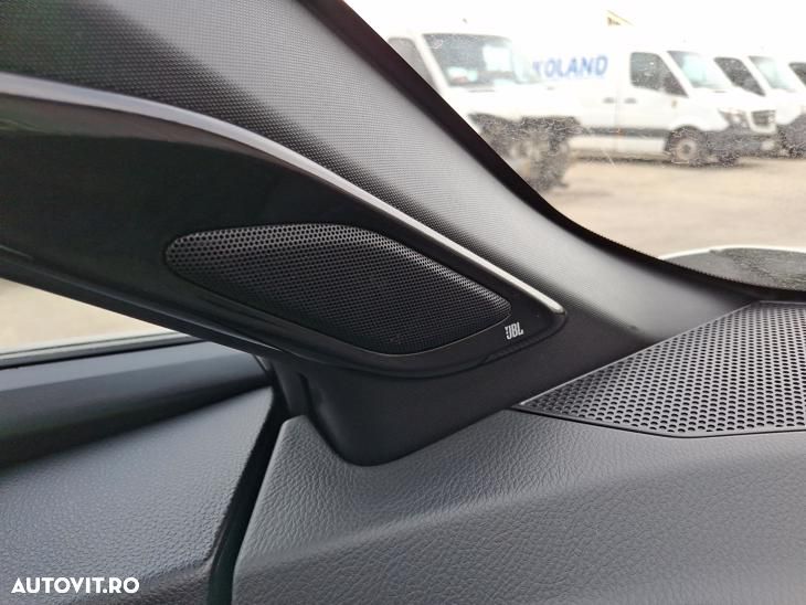 Toyota C-HR 1.8 HSD 122 CP 4x2 CVT C-ult Style bi-tone - 24