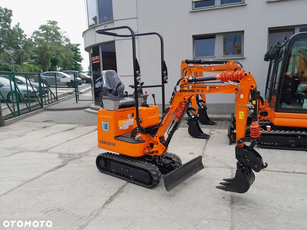 Lonking CDM6010 - 11