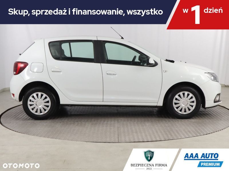 Dacia Sandero - 7