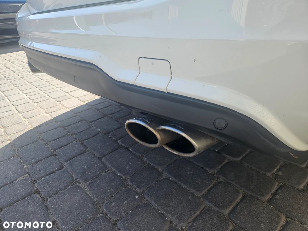 Mercedes-Benz Klasa C 250 CDI DPF 4Matic 7G-TRONIC BlueEFFICIENCY - 33