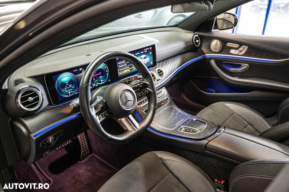 Mercedes-Benz E 300 de 4Matic 9G-TRONIC AMG Line - 28