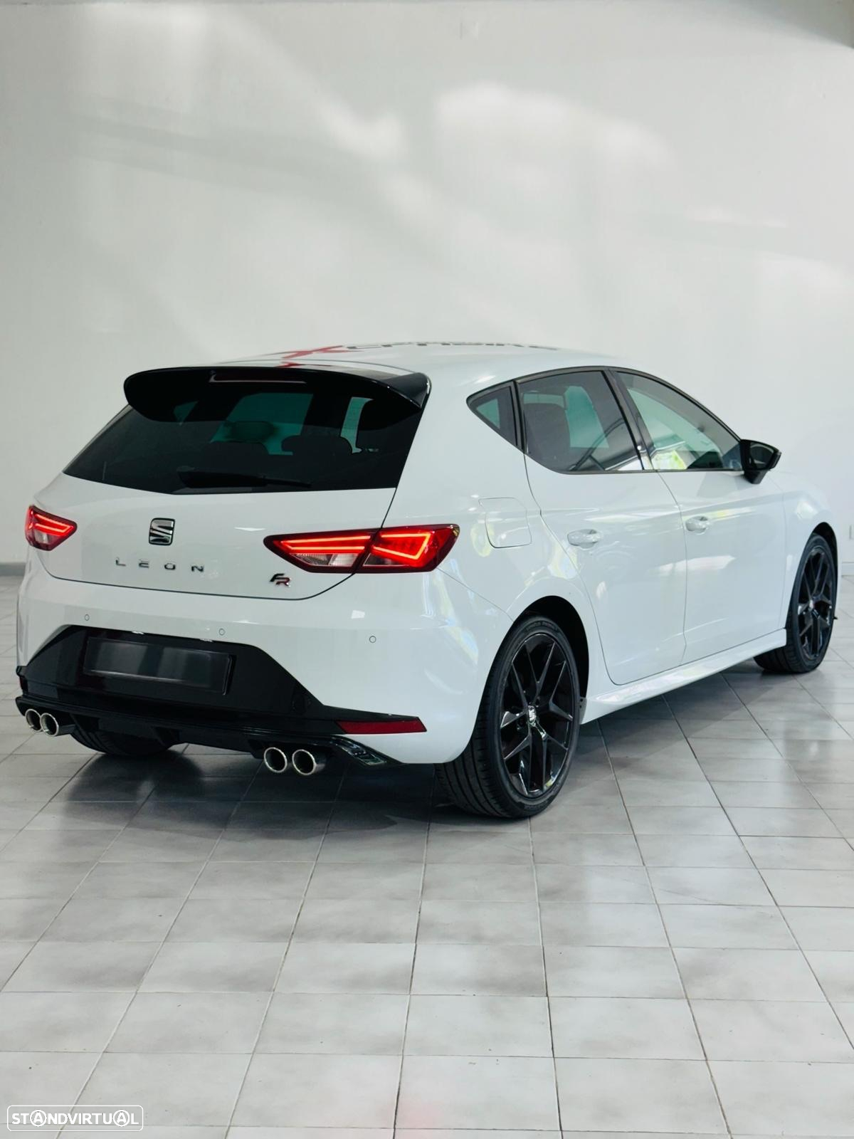 SEAT Leon 2.0 TDI DPF DSG FR - 2
