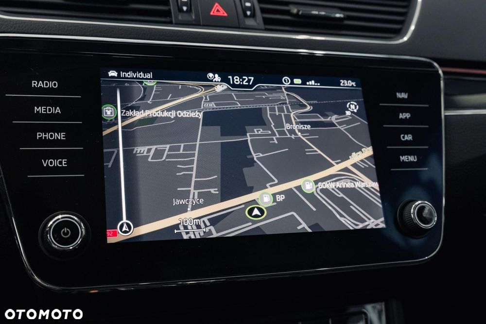 Skoda Superb 1.4 TSI Plug-In Hybrid L&K DSG - 18