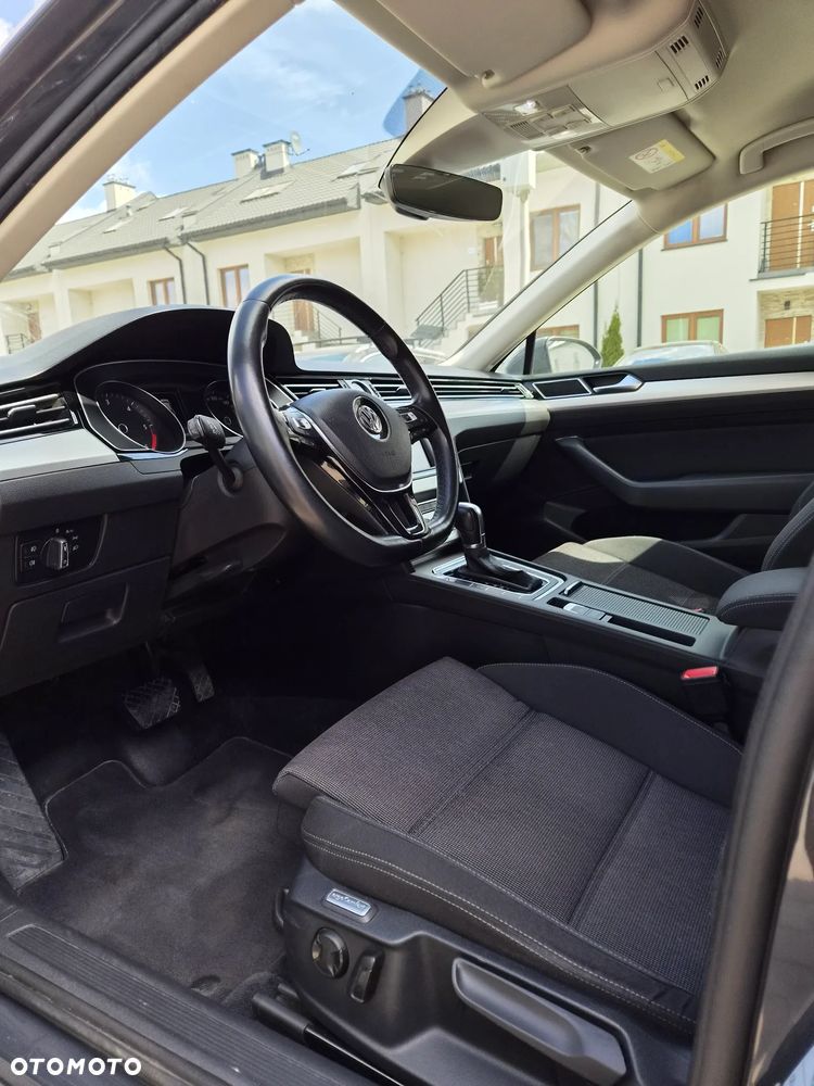 Volkswagen Passat 2.0 TDI BMT Comfortline DSG - 19