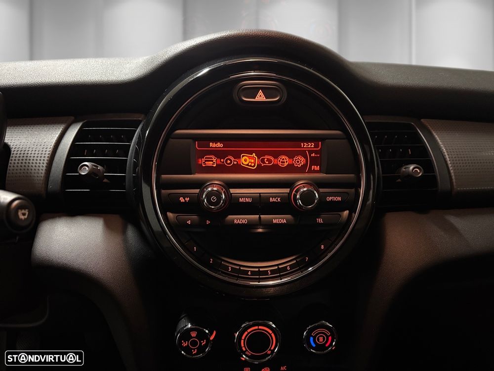 MINI 3 Portas Cooper D - 6