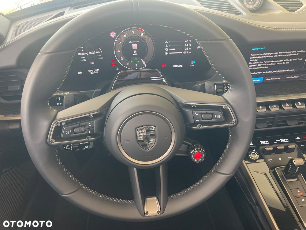 Porsche 911 Carrera Turbo S - 12