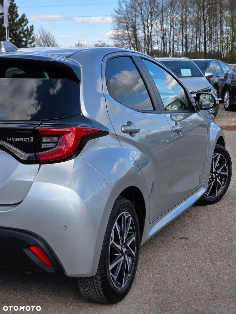 Toyota Yaris Hybrid 1.5 Comfort - 12