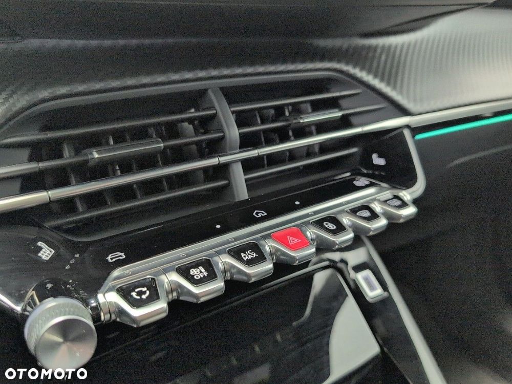 Peugeot 2008 1.2 PureTech GT S&S EAT8 - 22