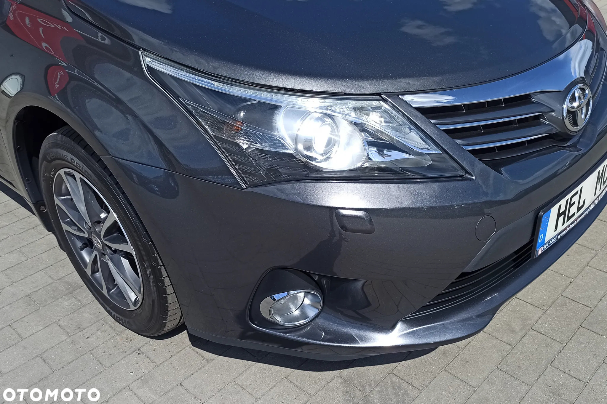 Toyota Avensis - 14