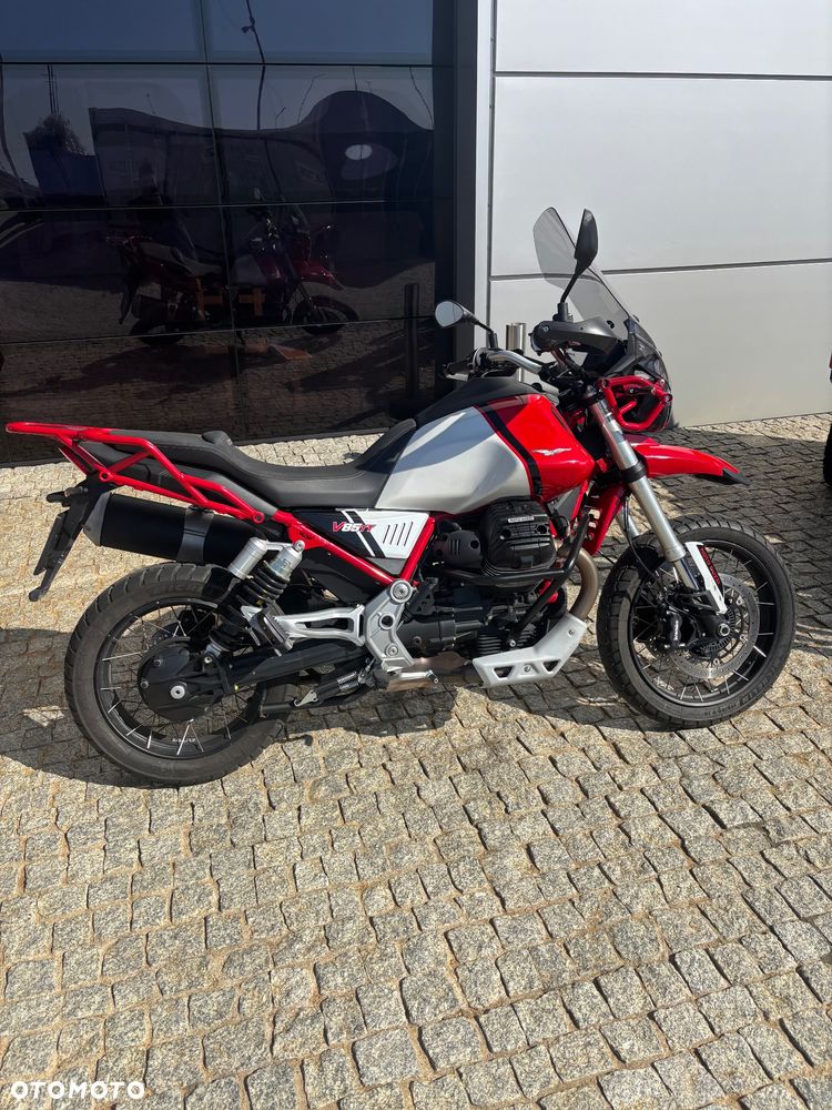 Moto Guzzi V85 - 10