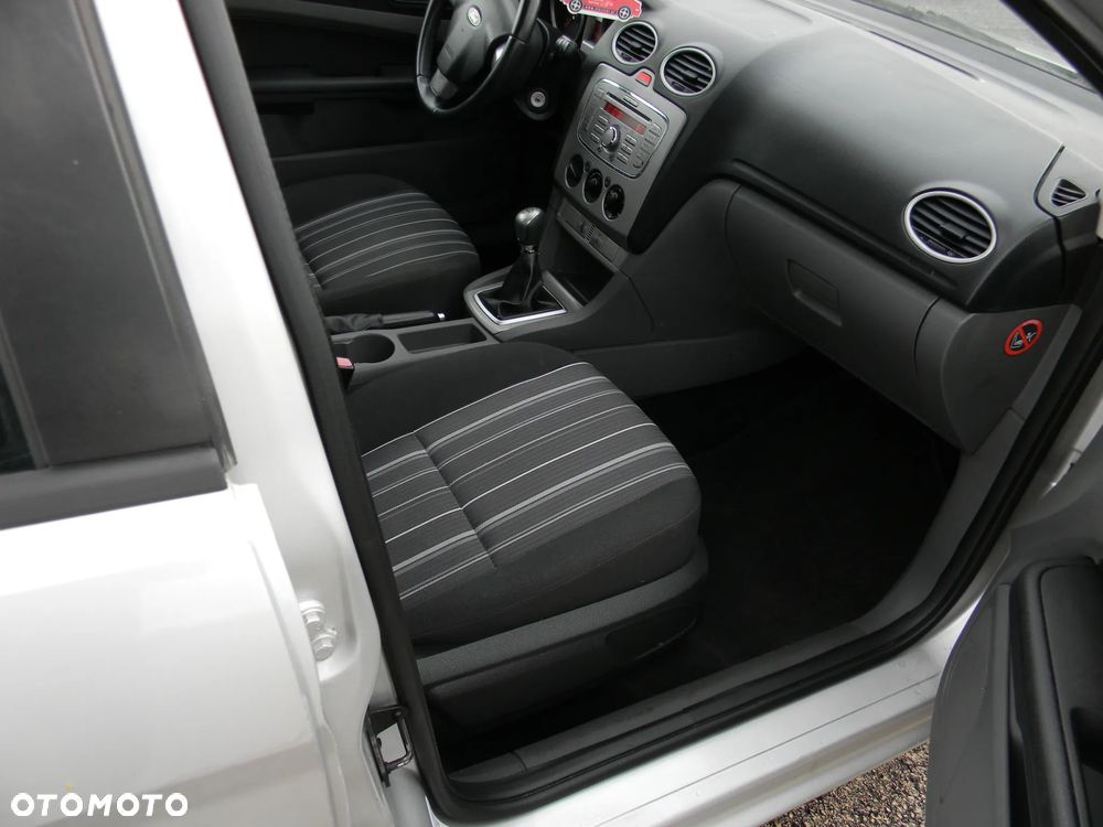 Ford Focus - 15