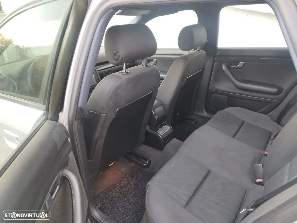 Audi A4 - 5