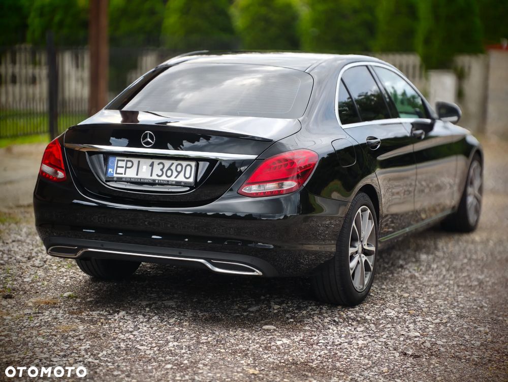 Mercedes-Benz Klasa C 180 7G-TRONIC - 33