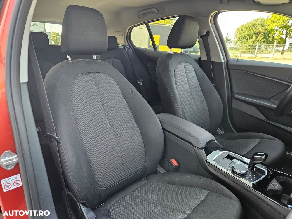 BMW Seria 1 - 12