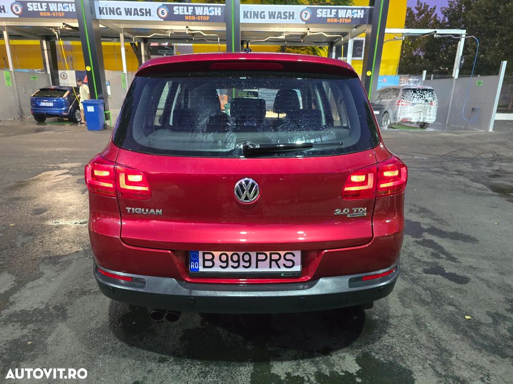 Volkswagen Tiguan 2.0 TDI 4Motion Track & Field - 6
