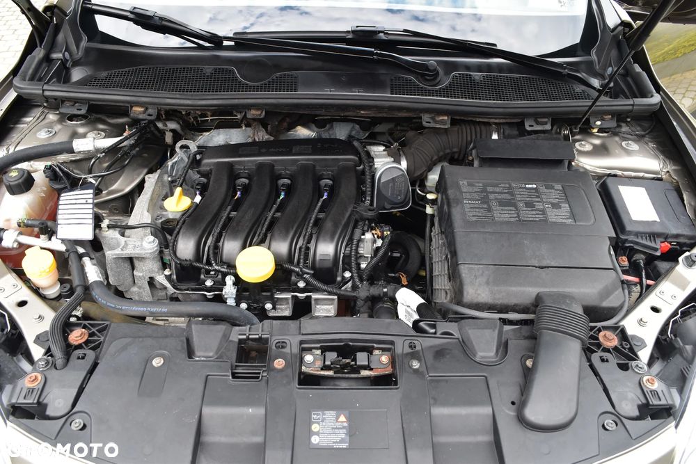 Renault Megane 1.6 16V Color Edition - 29