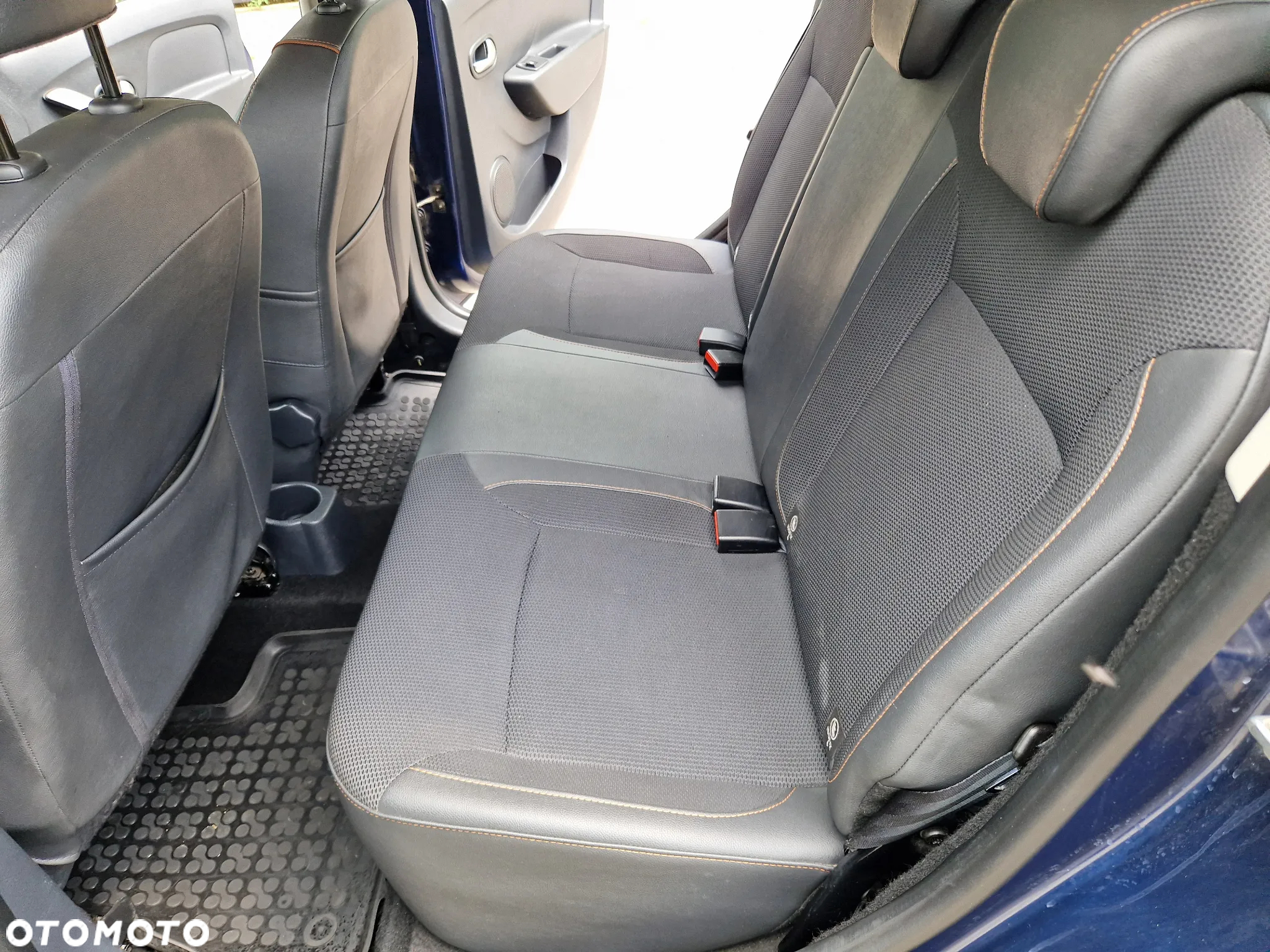 Dacia Sandero 0.9 TCe Laureate S&S - 29